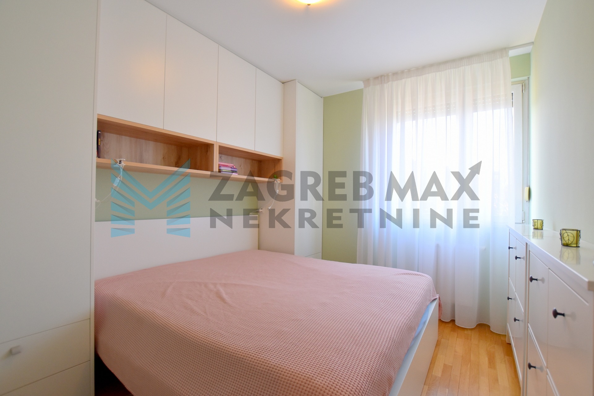 Zagreb - Dugave - moderno namješten