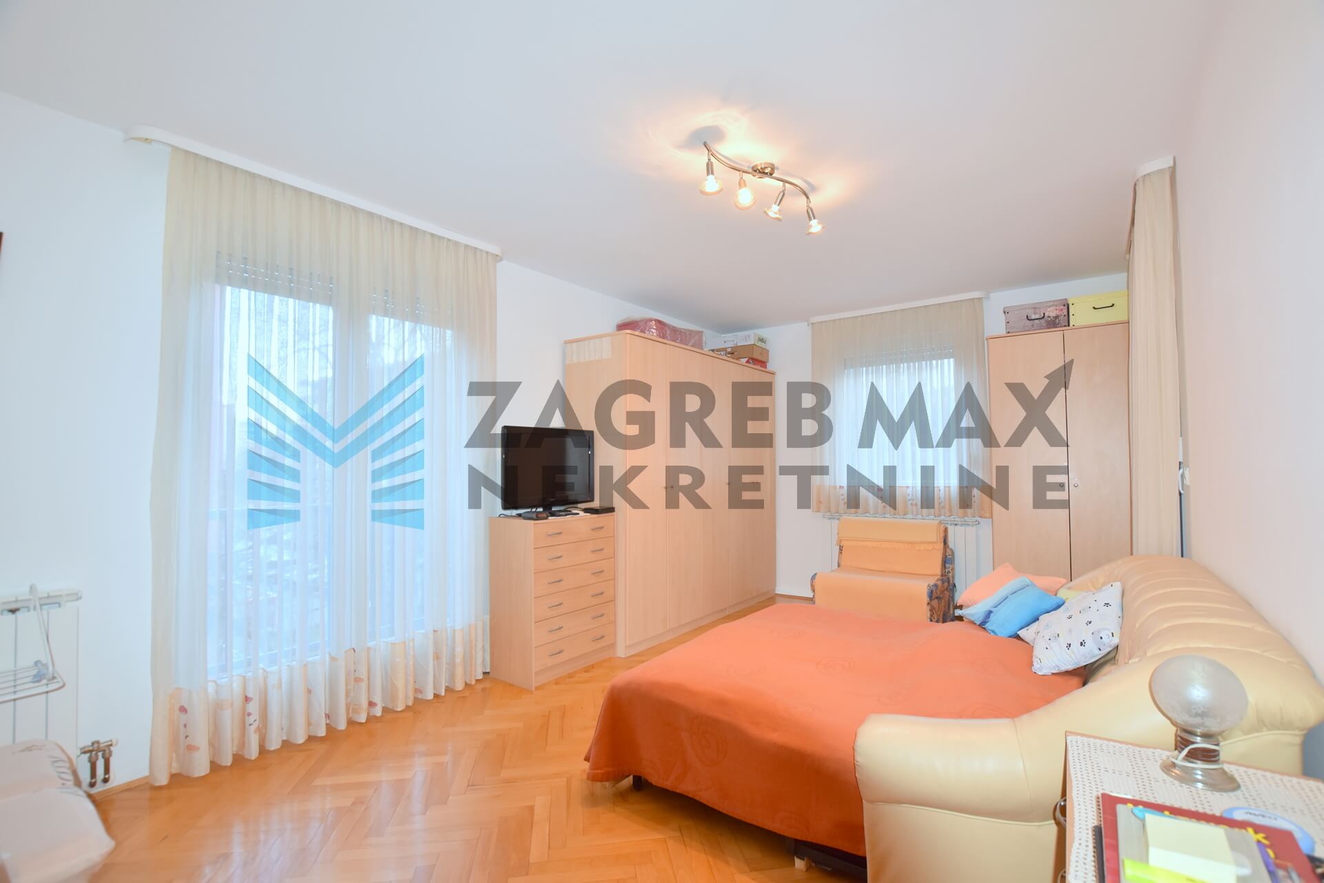 Zagreb - Špansko, 3-sob., POS