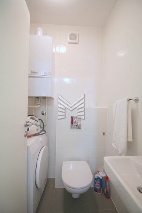 Zagreb - NAJAM - ILICA, ekskluzivan i moderno uređen trosoban stan, garaža, terasa