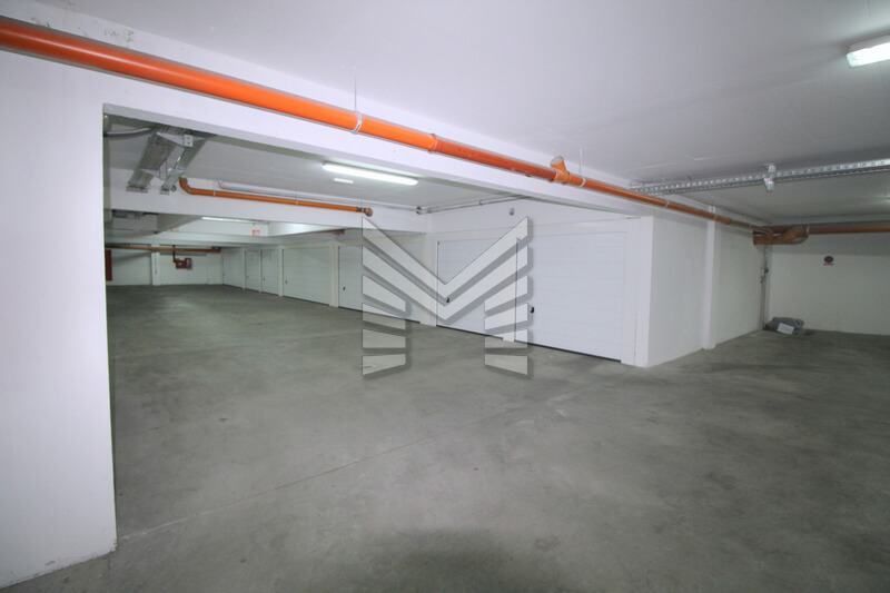 Zagreb - NAJAM - ILICA, ekskluzivan i moderno uređen trosoban stan, garaža, terasa