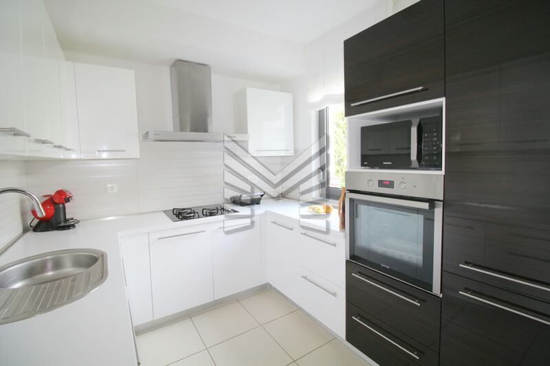 Zagreb - NAJAM - ILICA, ekskluzivan i moderno uređen trosoban stan, garaža, terasa