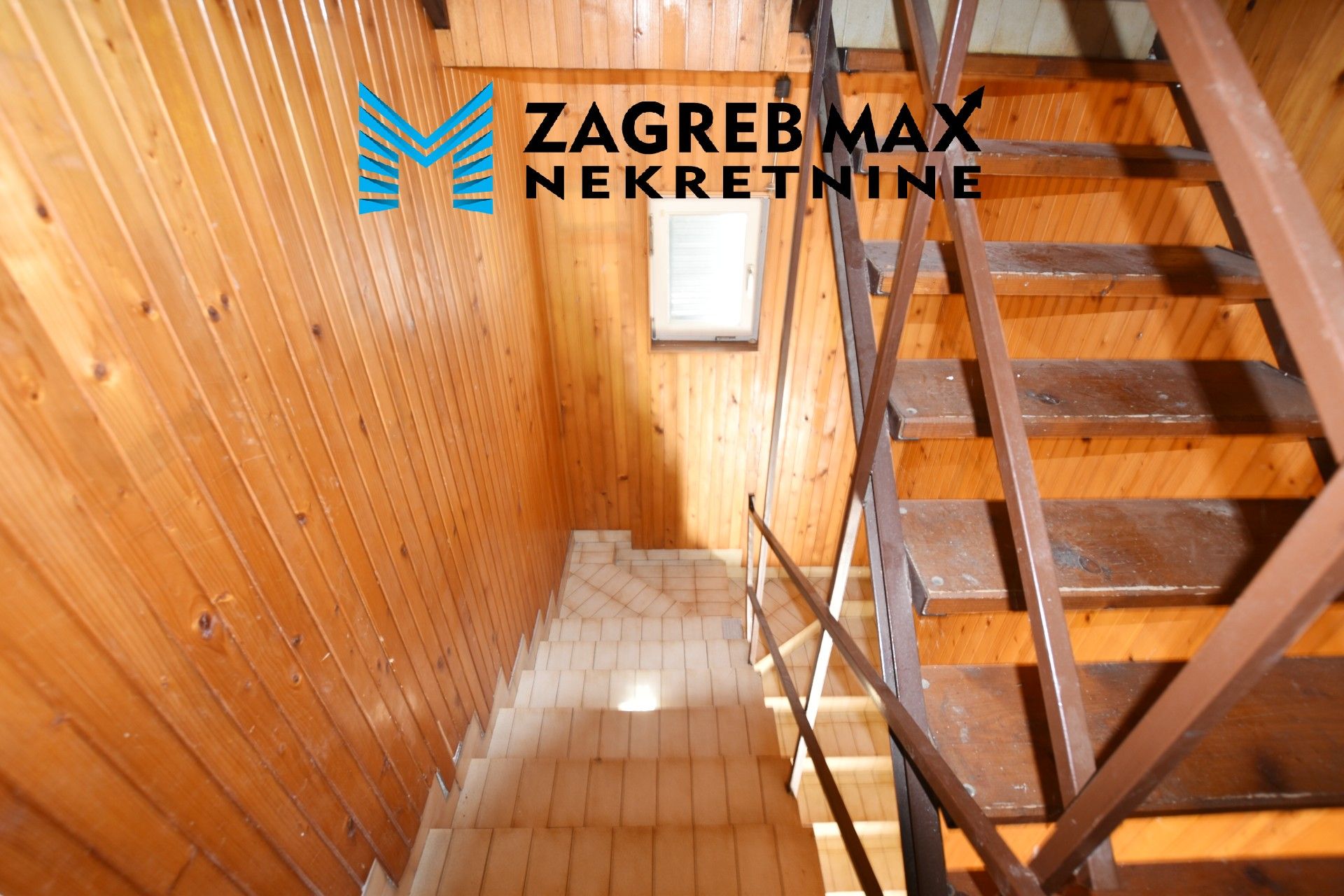 Zagreb - STUBIČKE TOPLICE - dvokatnica 130 m2 + odvojeno garaža i spremište