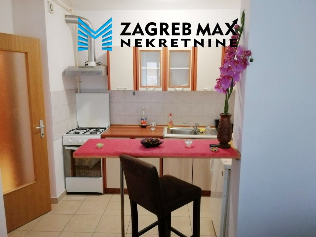 Zagreb - Špansko - Pionir novija gradnja, namješten 2-soban stan