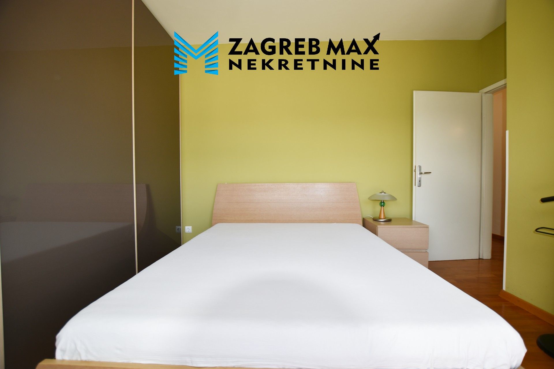 Zagreb - NAJAM - SVETI DUH ekskluzivan penthouse 118 m2, terasa, 2 parkinga