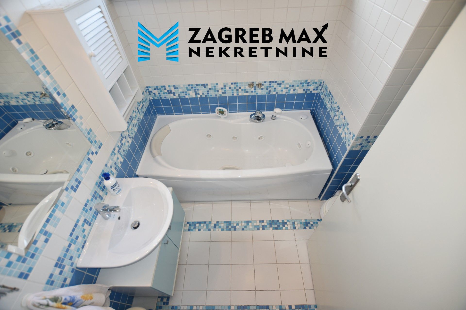 Zagreb - NAJAM - SVETI DUH ekskluzivan penthouse 118 m2, terasa, 2 parkinga