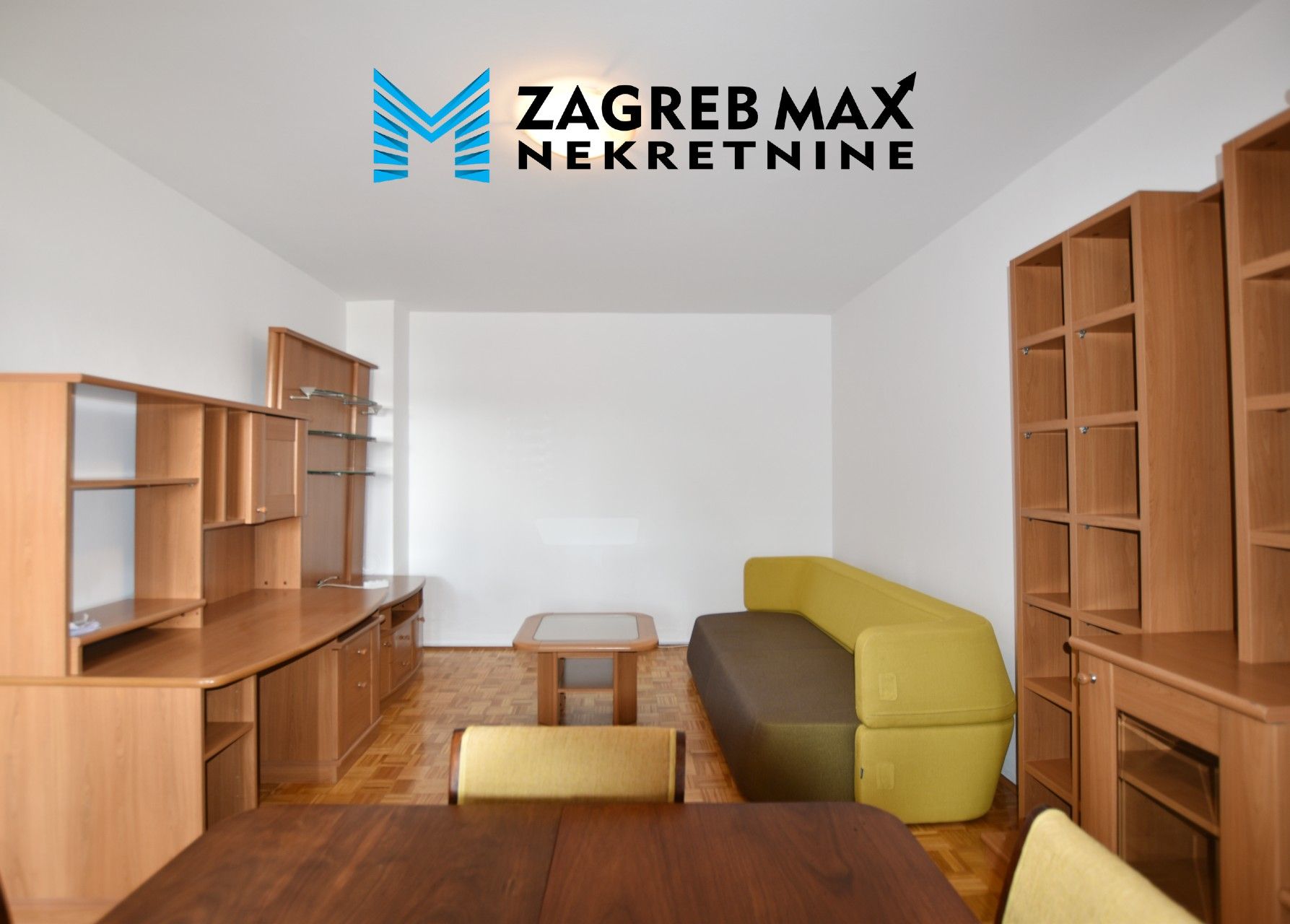 Zagreb - ŠPANSKO – komforan trosoban stan 75 m2, 4. kat, loggia, odlična lokacija BEZ PROVIZIJE