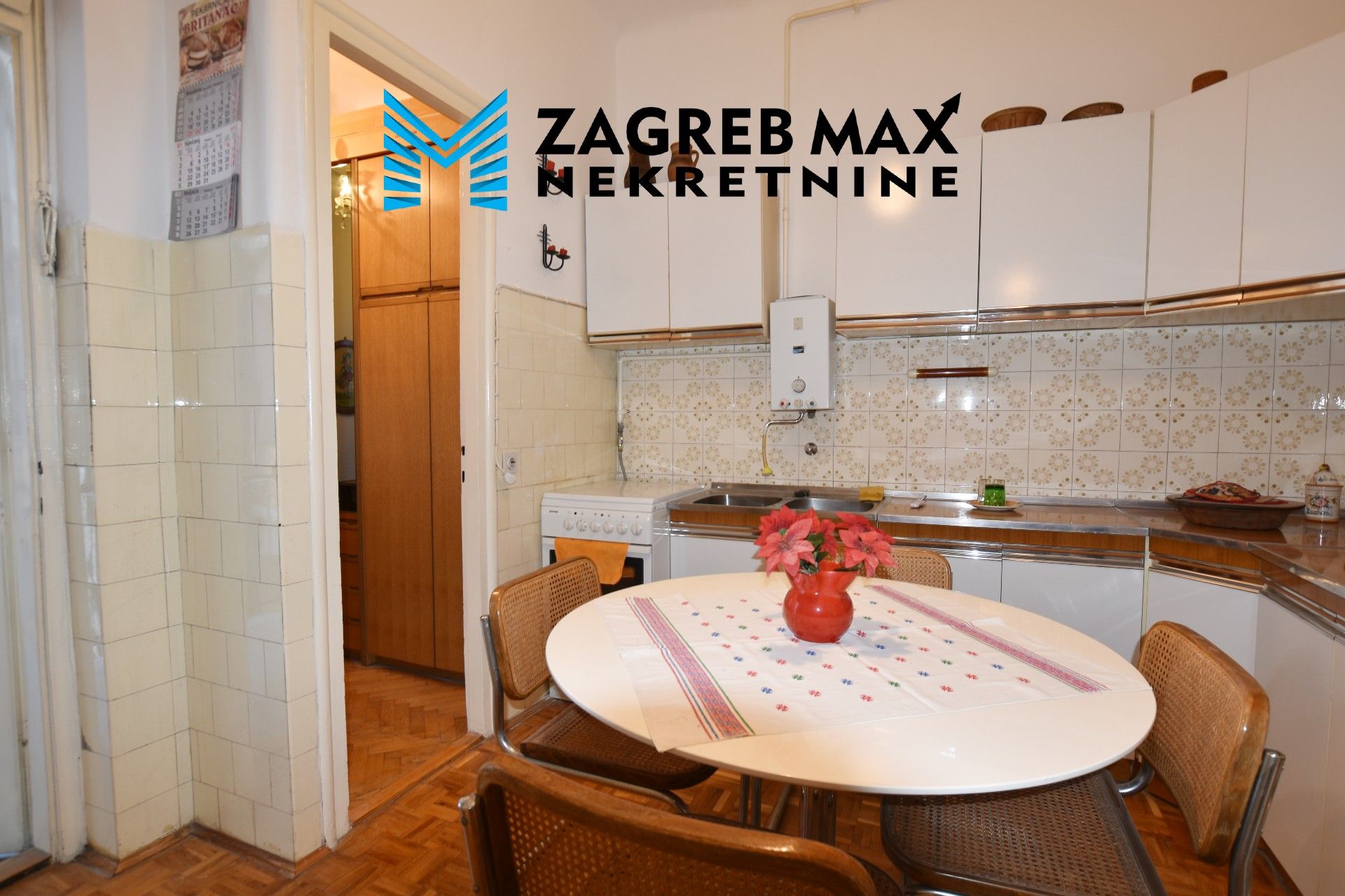 Zagreb - DONJI GRAD Komforan 3soban stan 70 m2, 2 balkona, lift, BEZ PROVIZIJE