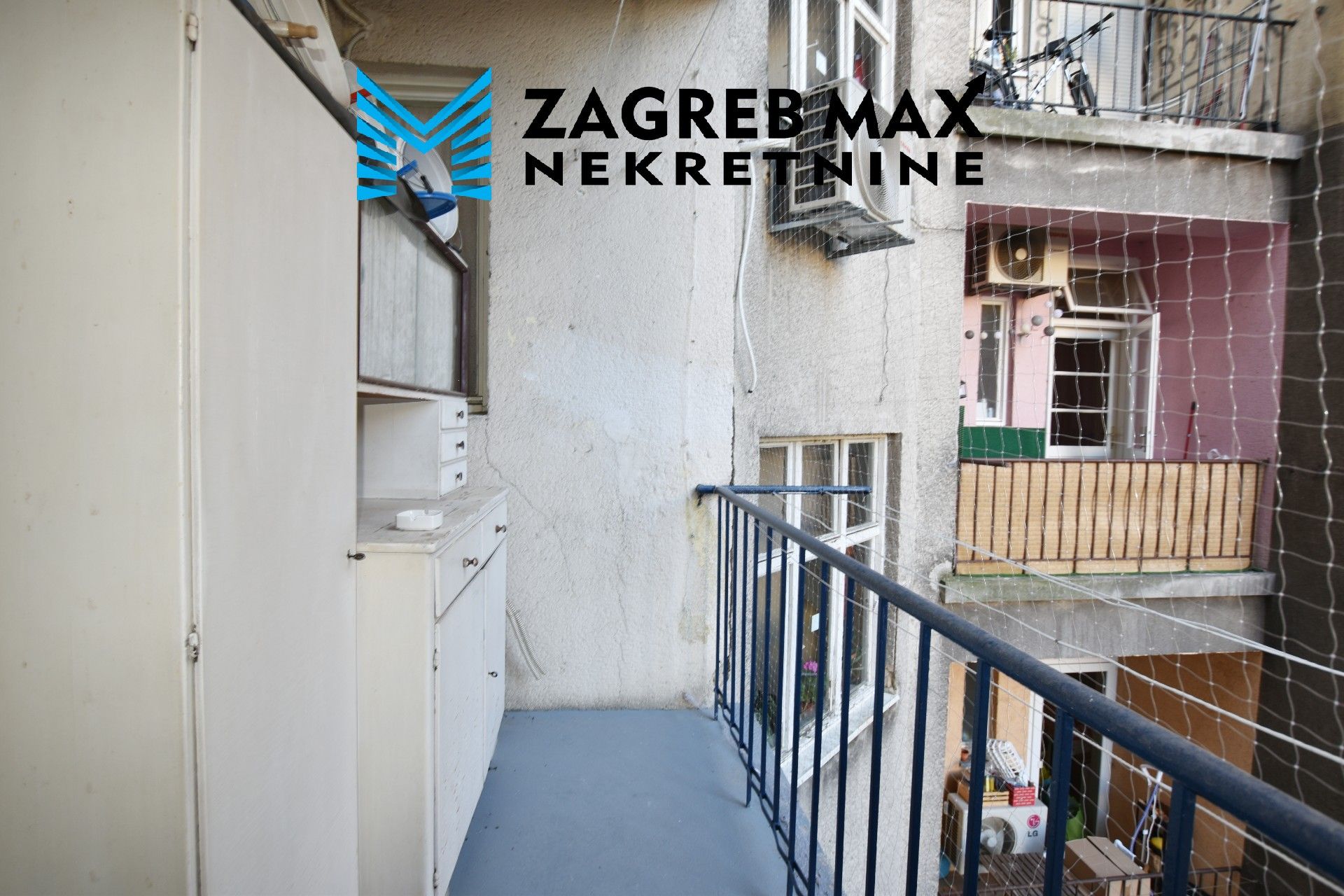 Zagreb - DONJI GRAD Komforan 3soban stan 70 m2, 2 balkona, lift, BEZ PROVIZIJE