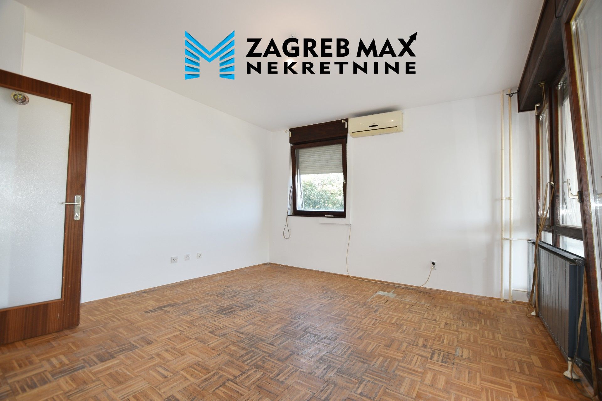 Zagreb - MALEŠNICA – prostran trosoban stan 76 m2, 1. kat, terasa/loggia, BEZ PROVIZIJE