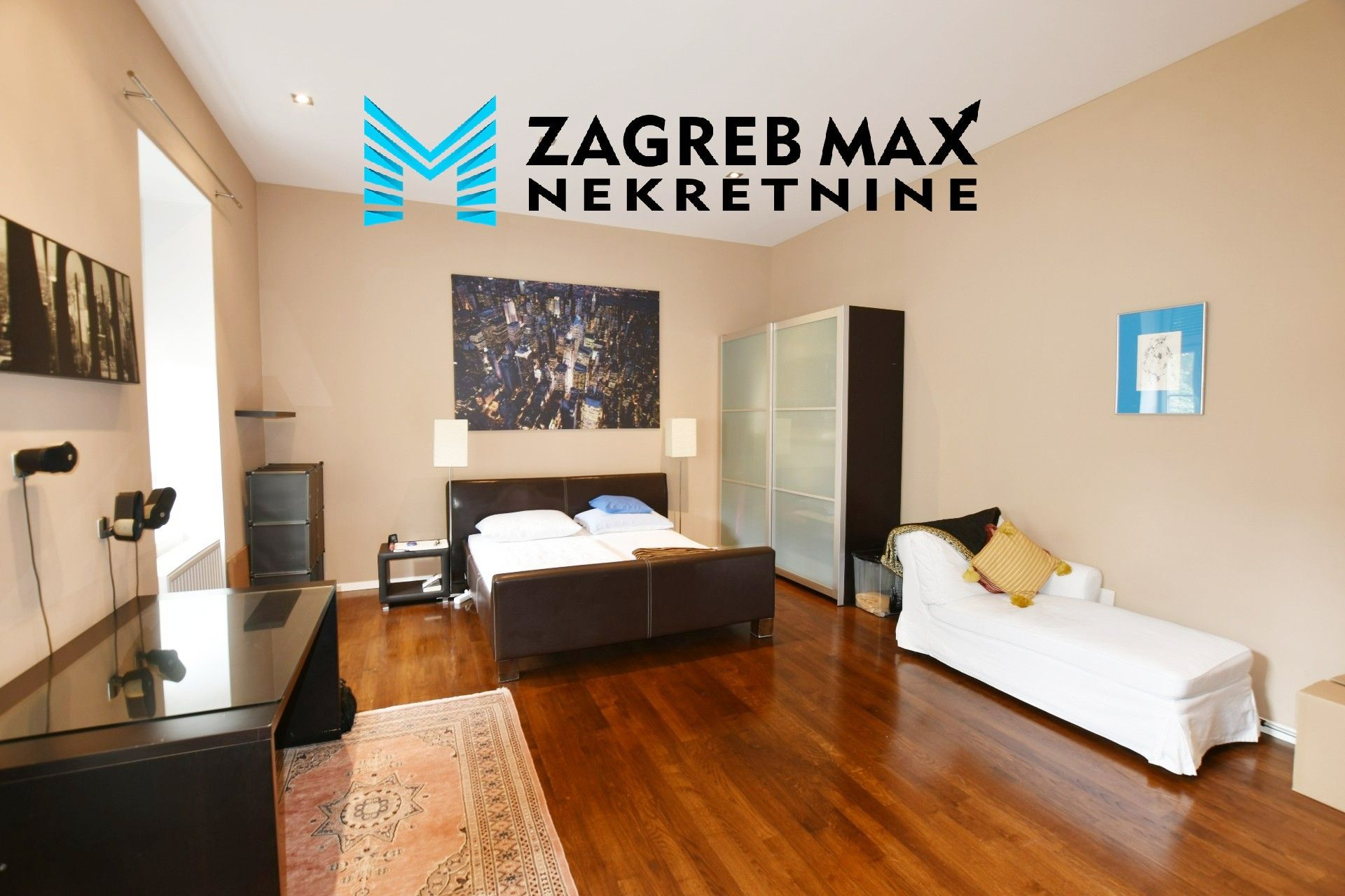 Zagreb - ZAGREB STROGI CENTAR - ekskluzivan stan 159 m2, 2. kat, odlična lokacija