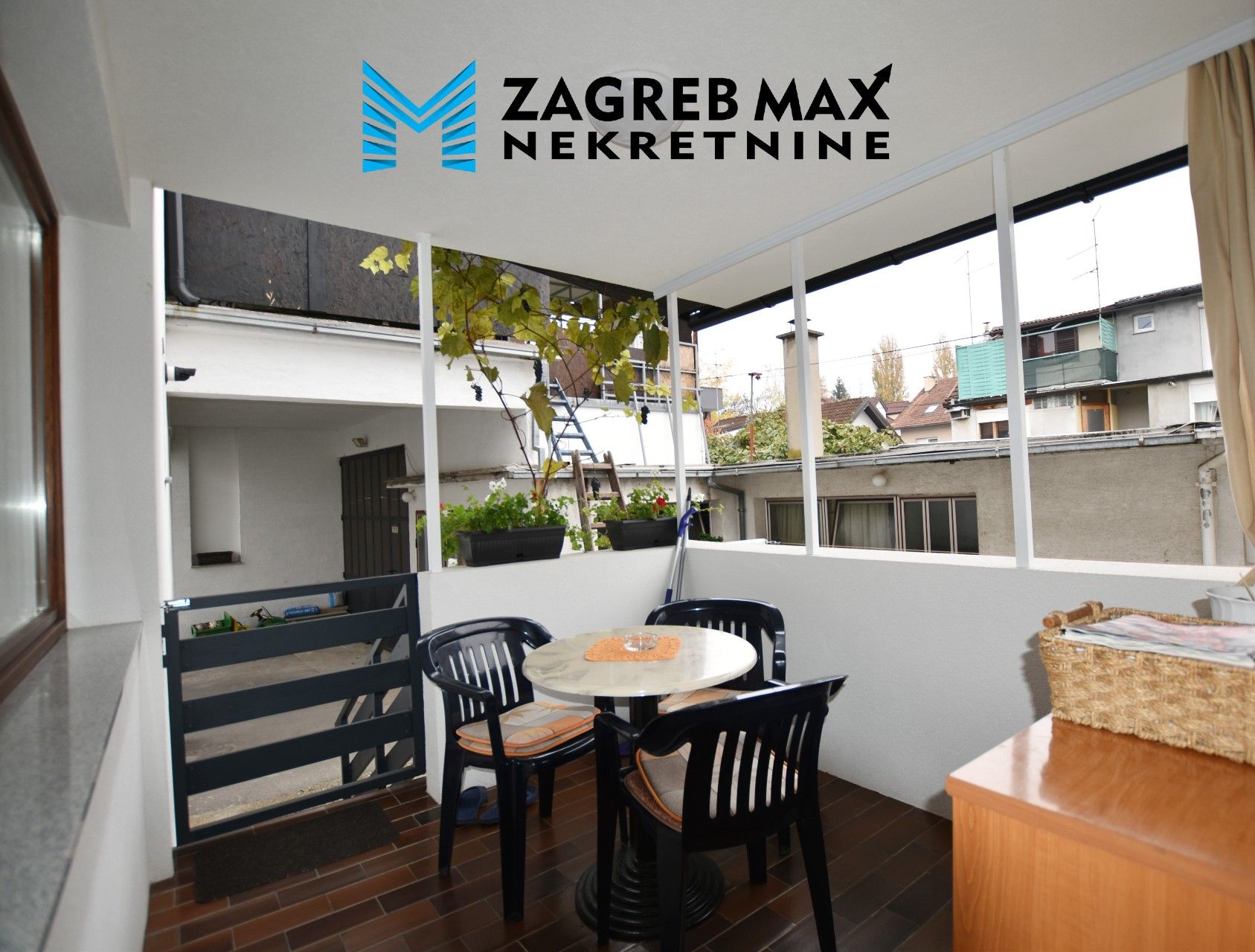 Zagreb - GAJNICE – Ulica Jagnjedje, ugodan 3soban stan u prizemlju, 2 spremišta i podrum, parking, loggia