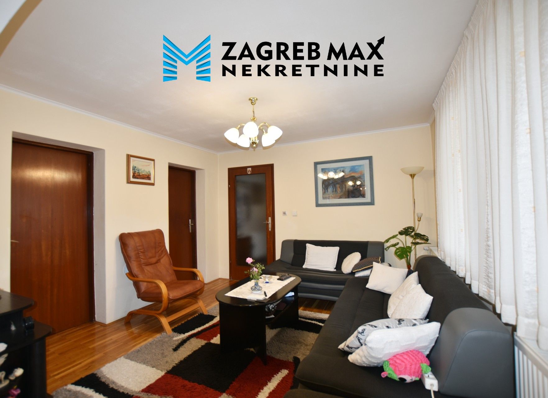 Zagreb - GAJNICE – Ulica Jagnjedje, ugodan 3soban stan u prizemlju, 2 spremišta i podrum, parking, loggia