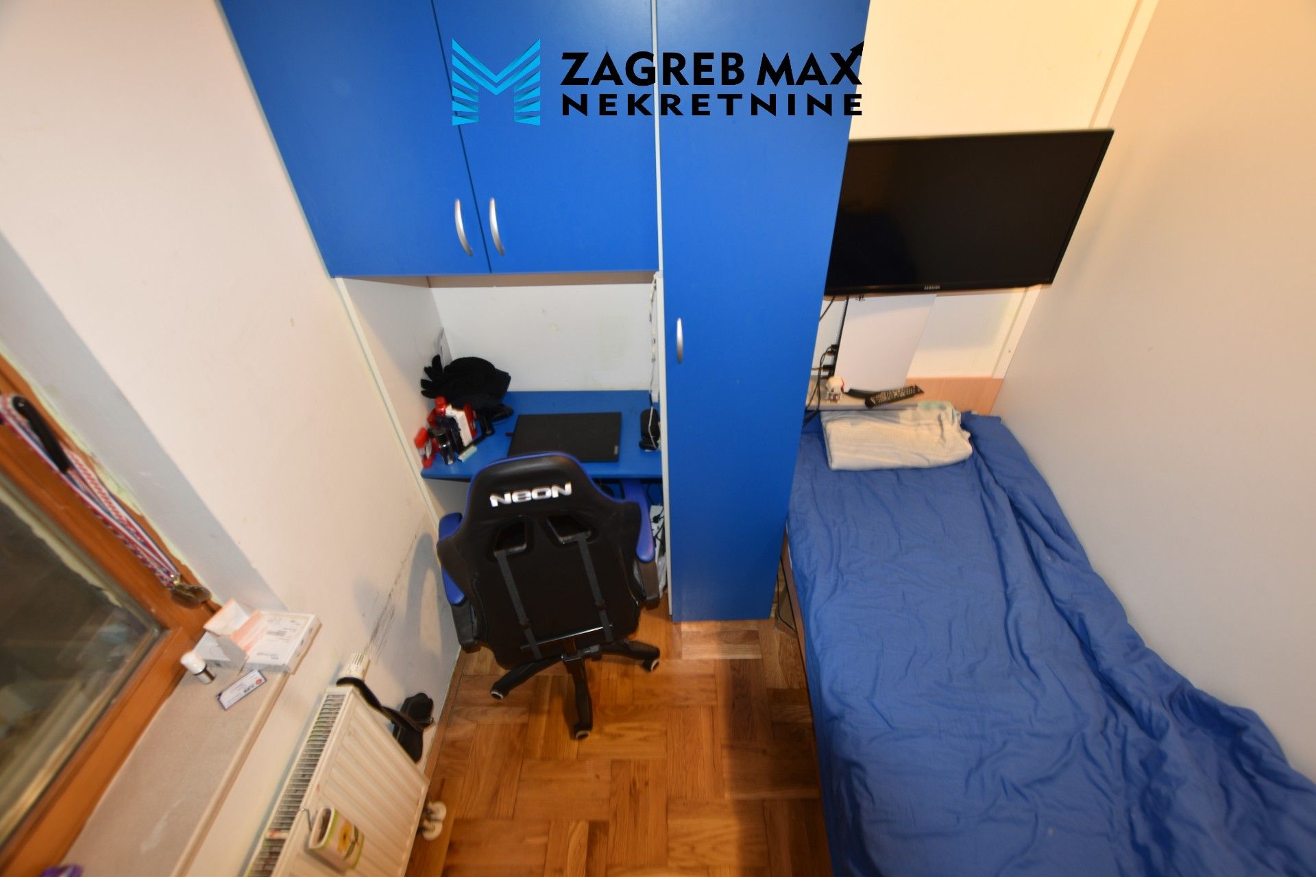 Zagreb - ŠPANSKO – Ugodan 3soban stan 57 m2, terasa 18m2, 3 spavaće sobe, prizemlje, odlična lokacija