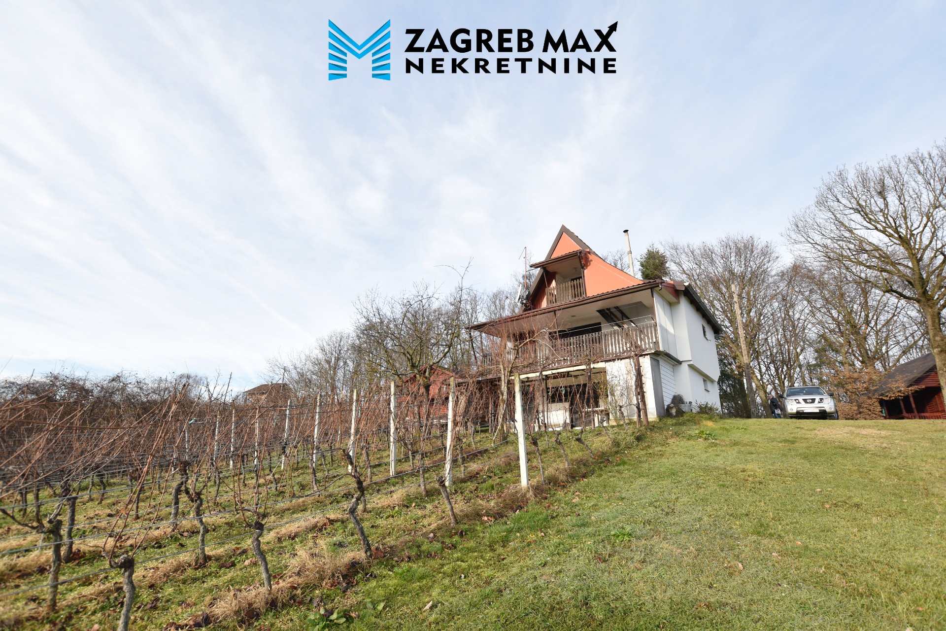 Zagreb - MOSLOVAČKA SLATINA (POPOVAČA) – Samostojeća kuća 64 m2, zemljište 1300 m2, vinograd, mirno okruženje