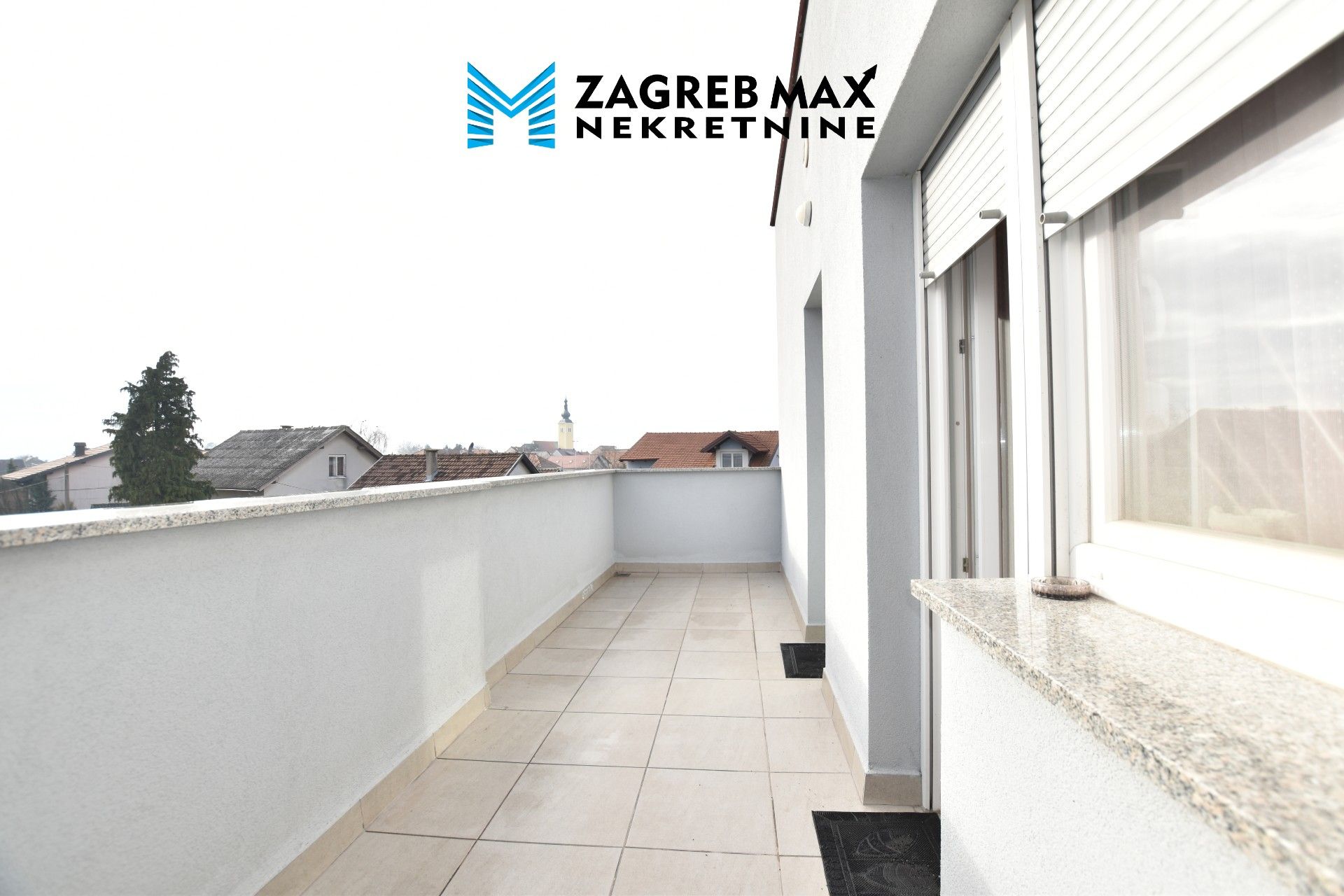 Zagreb - ODRA – Komforan 3soban stan 67 m2, 2. kat, 2 terase, parking, BEZ PROVIZIJE