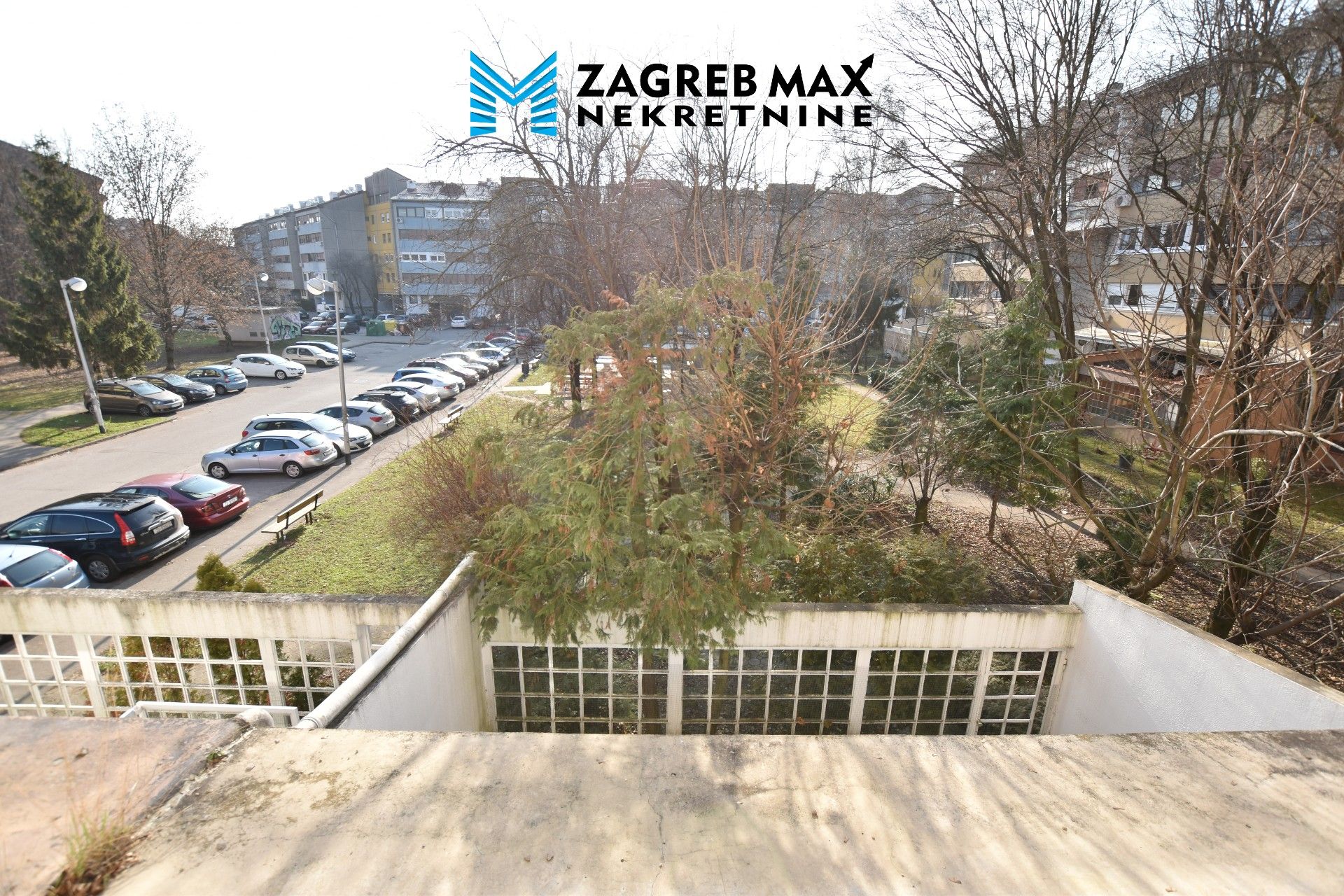 Zagreb - ŠPANSKO – Drage Gervaisa, prostran 2soban stan od 64 m2, 1. kat, 2 loggie, odlična lokacija, BEZ PRO