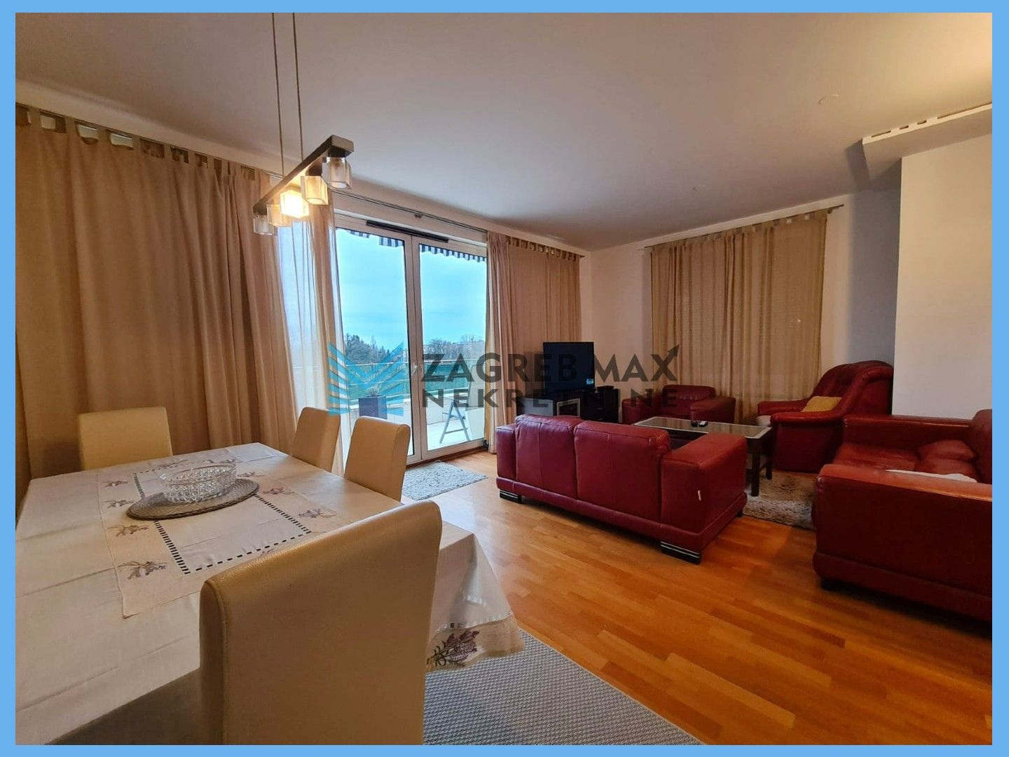 Zagreb - NAJAM CENTAR - Goljak, luksuzan 3soban stan 110 m2, 1. kat, mirno okruženje, terasa, parking