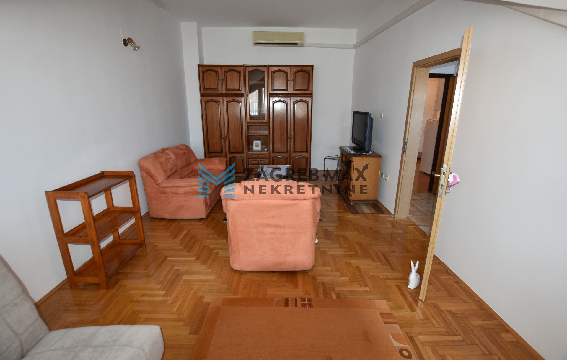 Zagreb - MALEŠNICA Komforan 2soban stan od 58 m2, 5. kat, BEZ PROVIZIJE