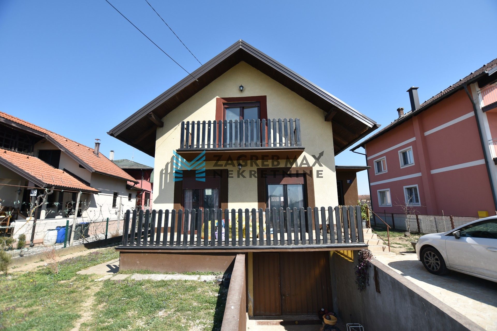 Zagreb - LUČKO – Obiteljska samostojeća kuća 122 m2, zemljište 542 m2, mirno okruženje, garaža, BEZ PROVIZIJE