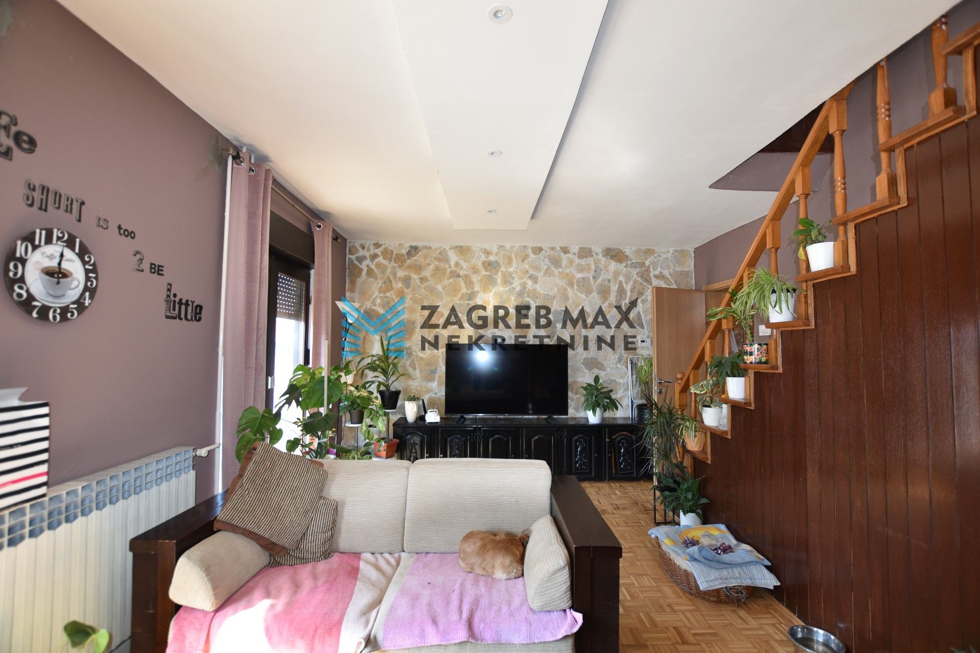 Zagreb - LUČKO – Obiteljska samostojeća kuća 122 m2, zemljište 542 m2, mirno okruženje, garaža, BEZ PROVIZIJE