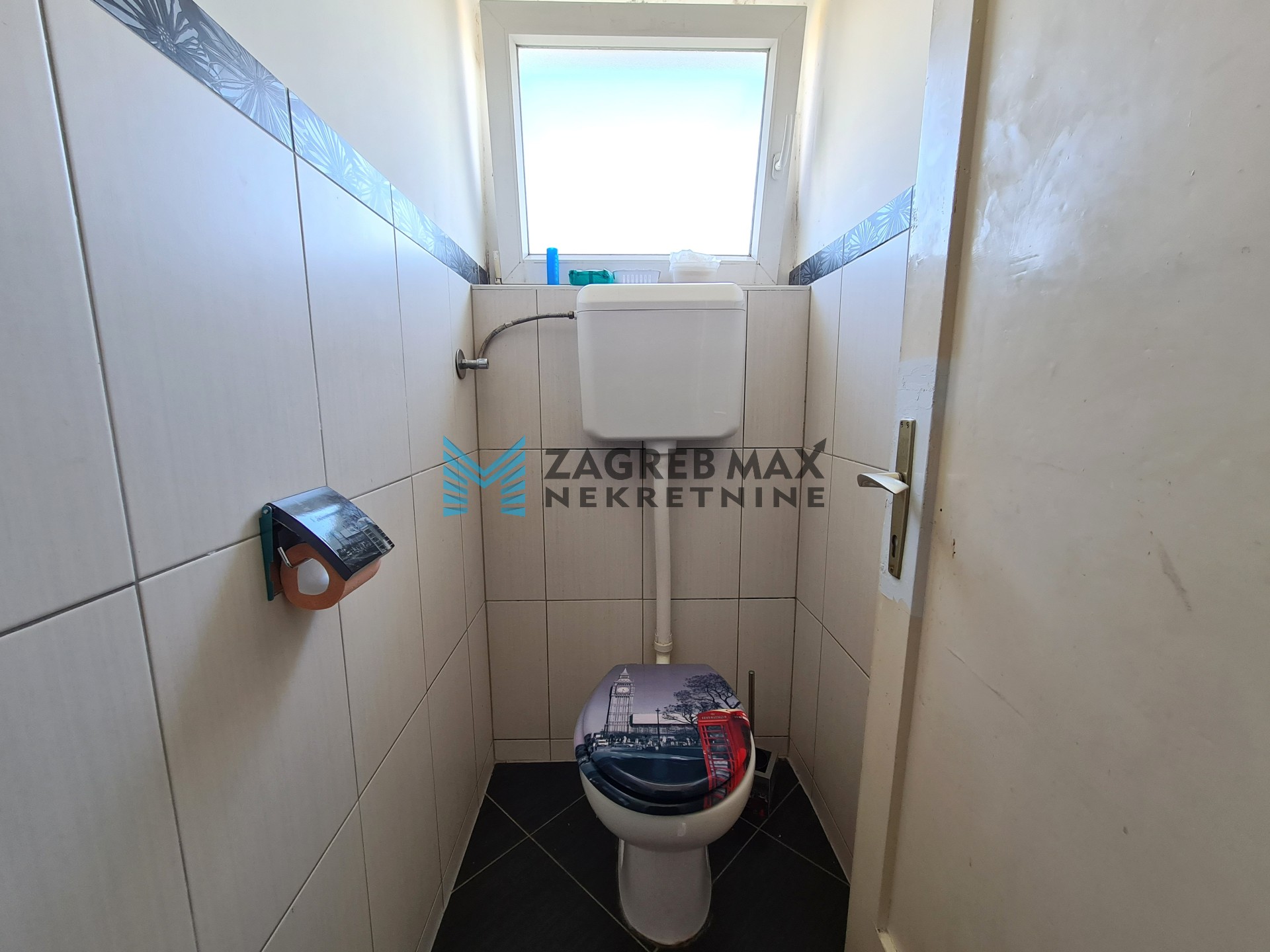 Zagreb - JEŽDOVEC Udoban 2soban stan 65 m2, 1. kat, mirno okruženje, loggia, parking, BEZ PROVIZIJE