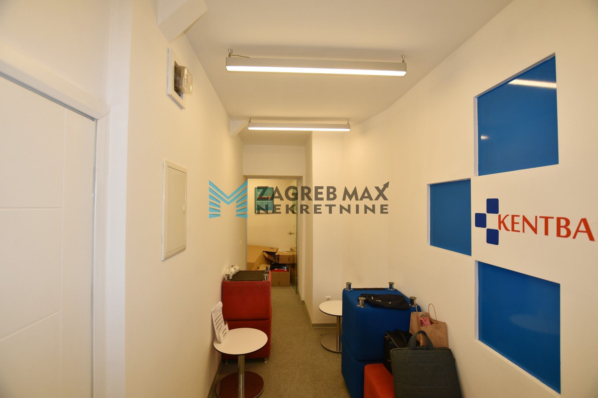 Zagreb - NAJAM - STROGI CENTAR Gundulićeva 1, moderan uredski / poslovni prostor 55 m2, odlična lokacija