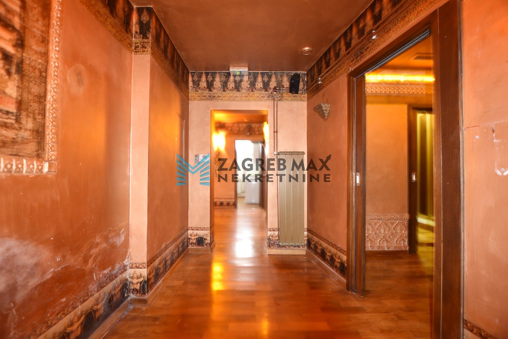 Zagreb - GORNJI GRAD Moderan poslovni prostor / lokal 89 m2, BEZ PROVIZIJE