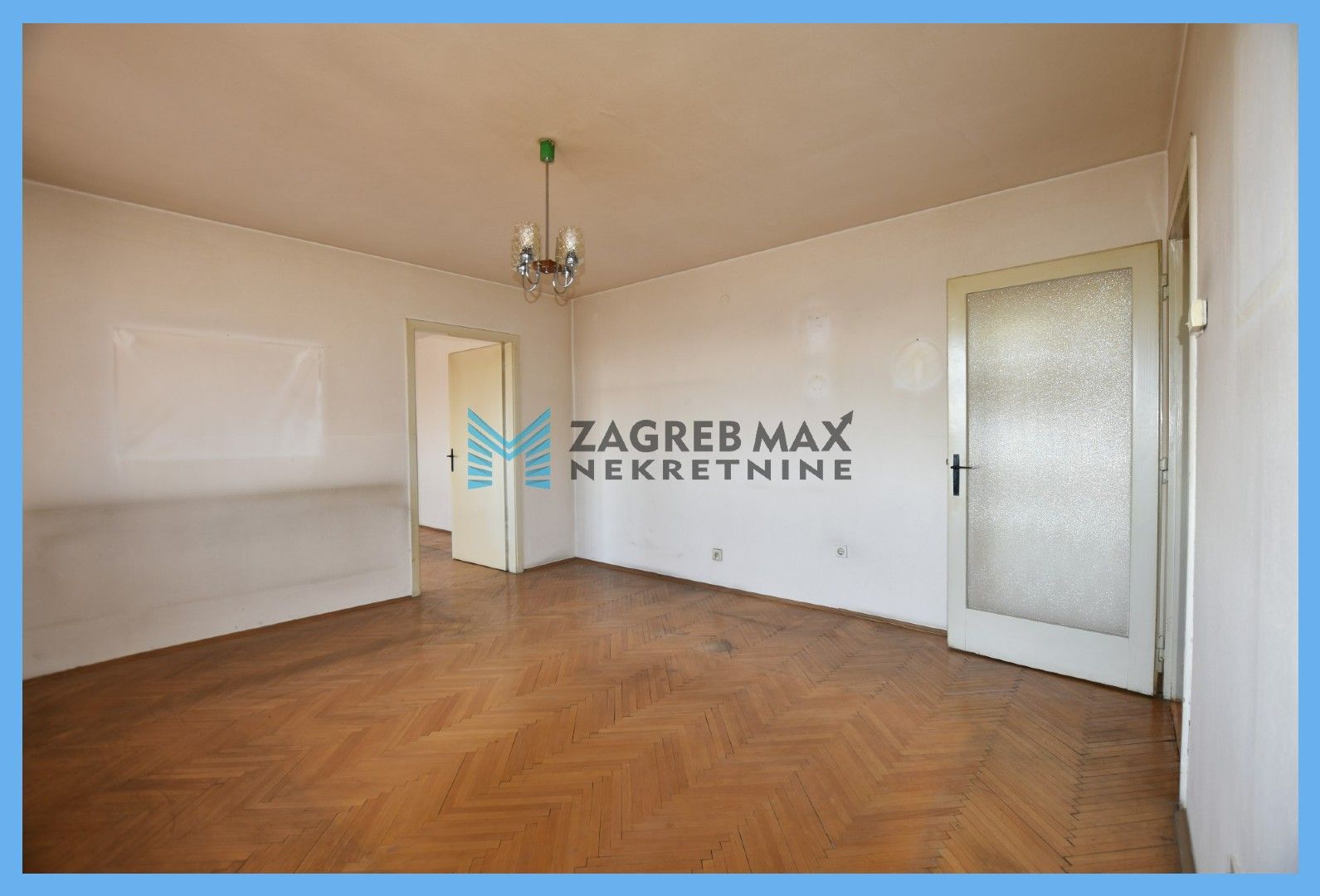 Zagreb - SAVSKI GAJ – Komforan 2soban stan 43 m2, 4. kat, mirno okruženje, loggia, BEZ PROVIZIJE