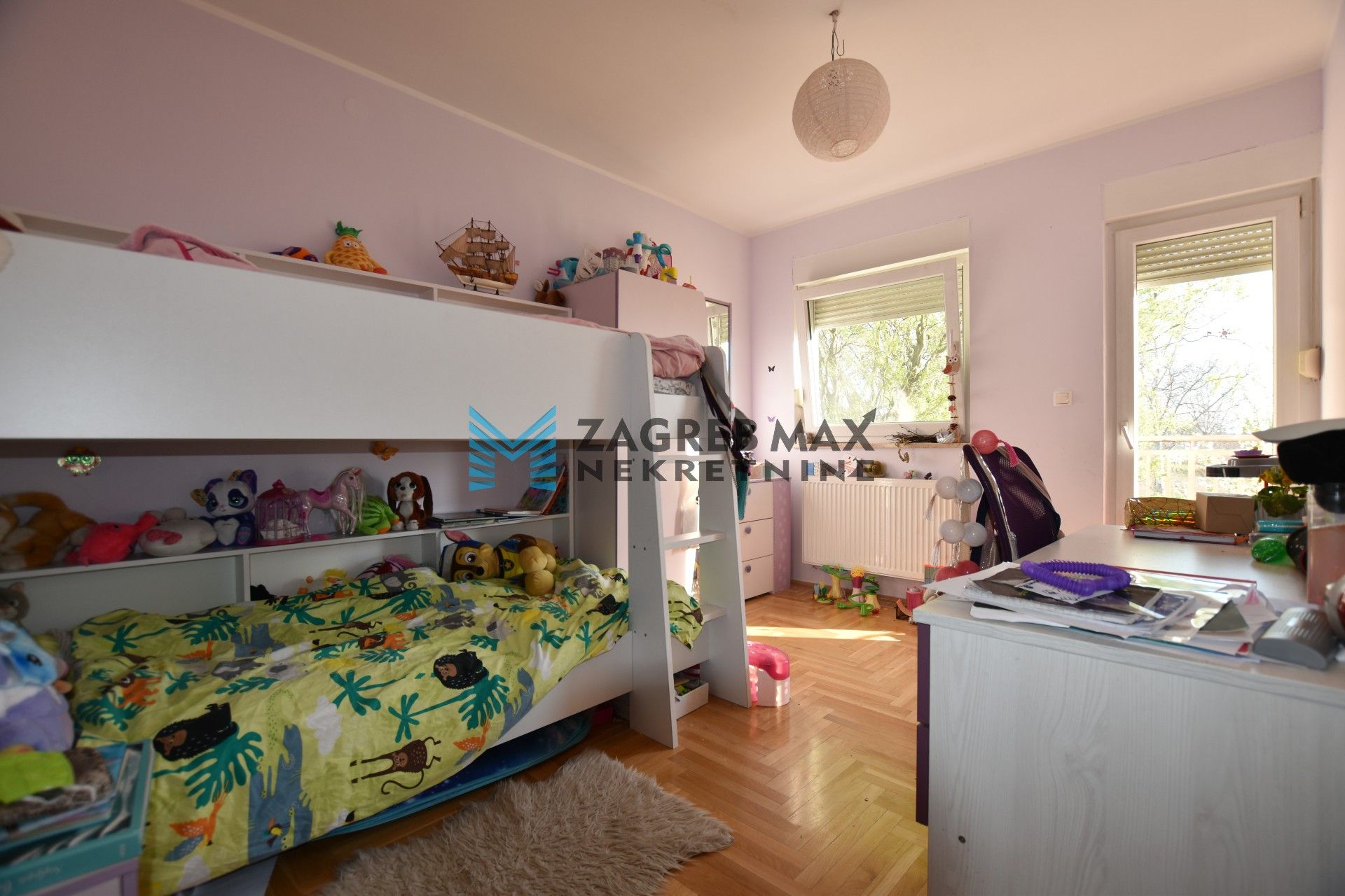 Zagreb - SVETA KLARA Moderan 5soban stan 96 m2, 1. kat, mirno okruženje, 2 balkona, parking, BEZ PROVIZIJE