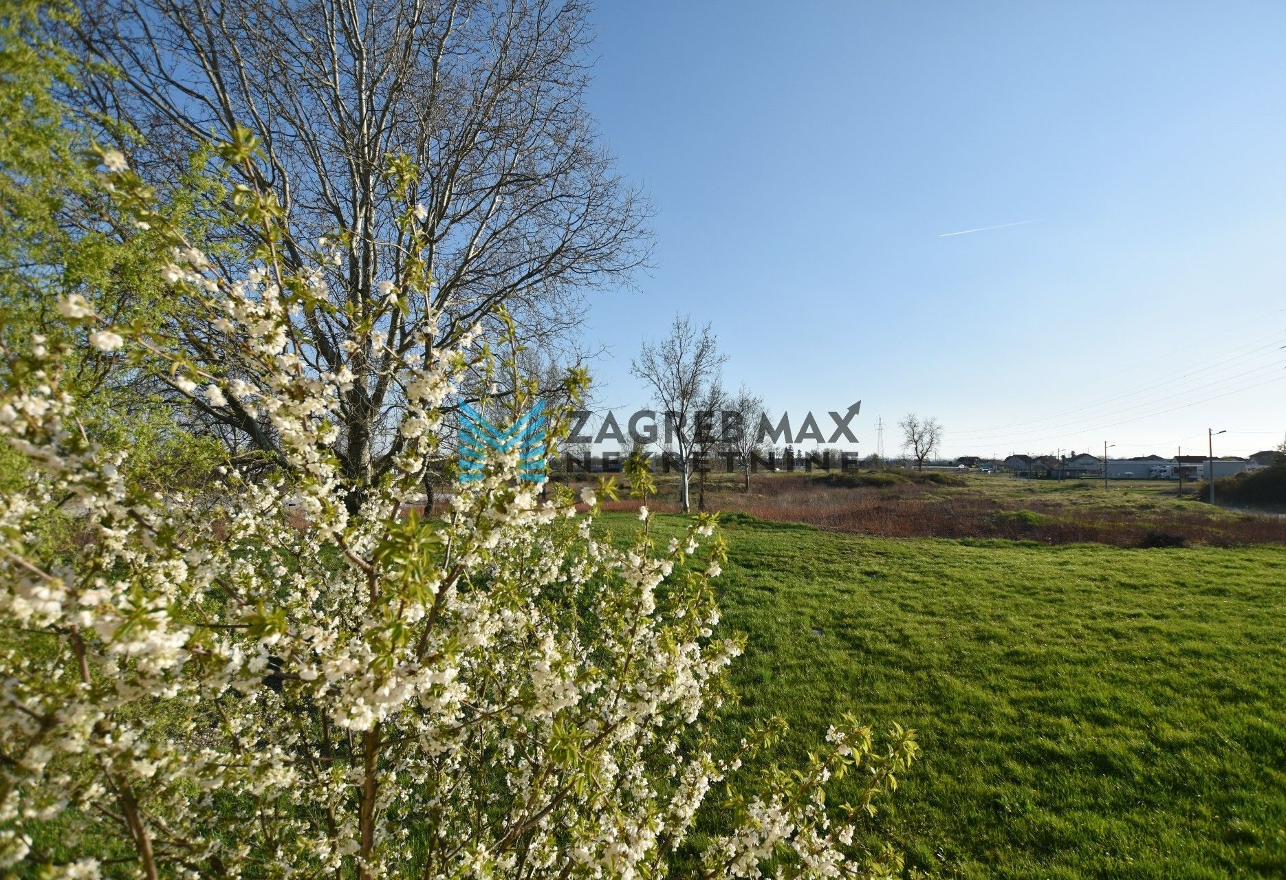 Zagreb - SVETA KLARA Moderan 5soban stan 96 m2, 1. kat, mirno okruženje, 2 balkona, parking, BEZ PROVIZIJE