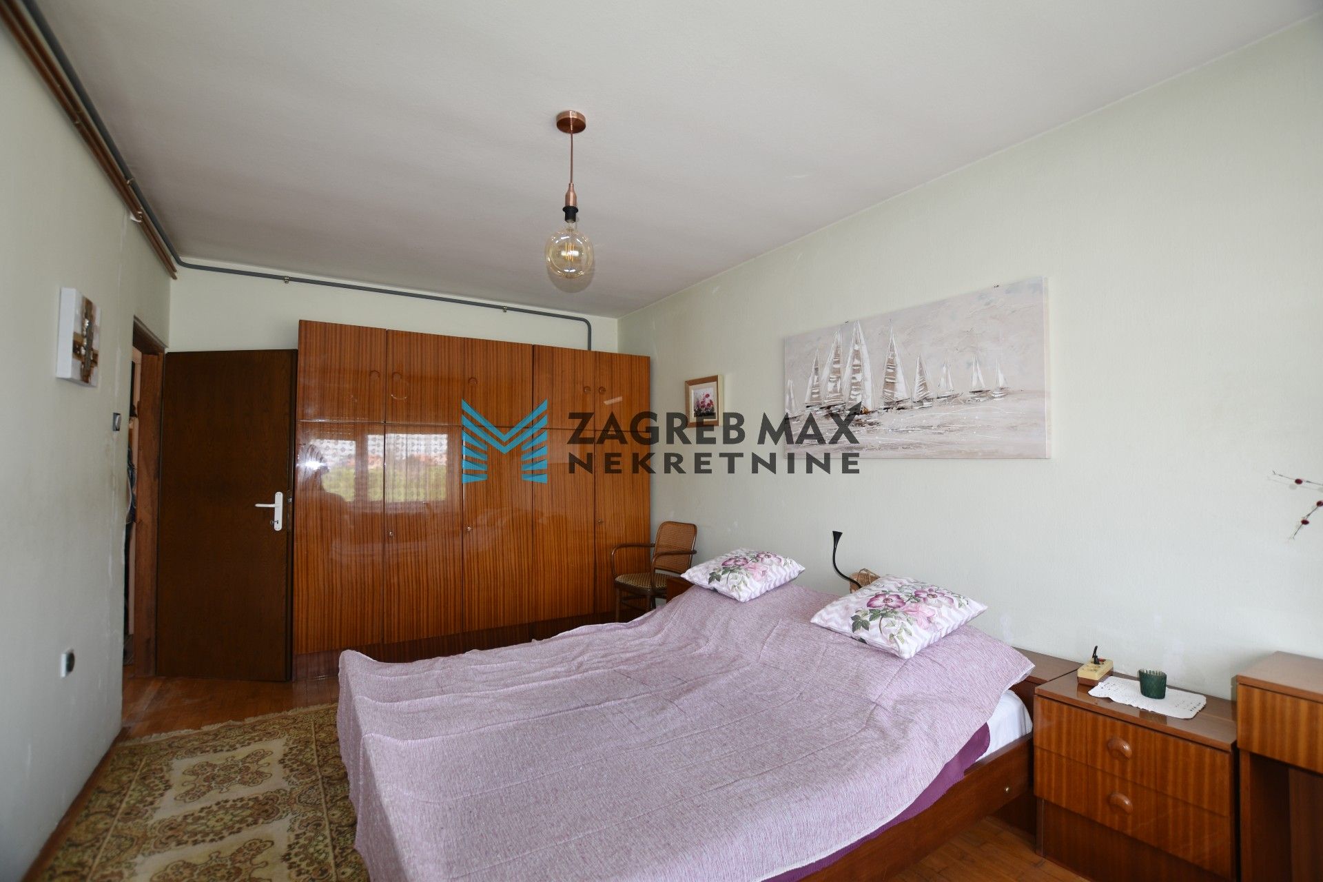 Zagreb - NAJAM - BESTOVJE Komforan 3soban stan u kući 100 m2, mirno okruženje, vrt, terasa, garaža, spremište