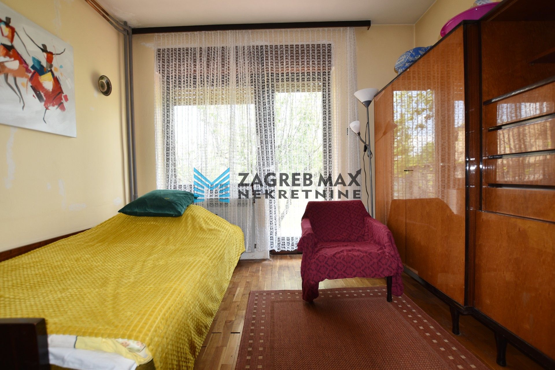 Zagreb - NAJAM - BESTOVJE Komforan 3soban stan u kući 100 m2, mirno okruženje, vrt, terasa, garaža, spremište