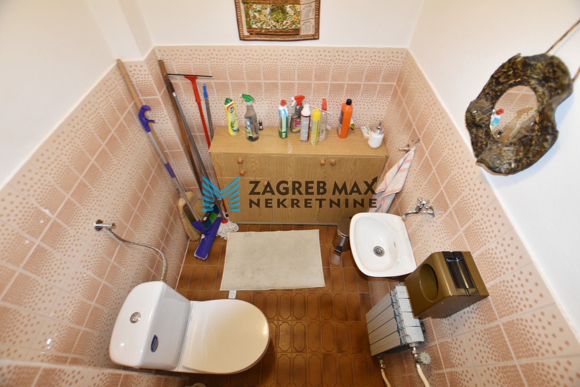 Zagreb - NAJAM - BESTOVJE Komforan 3soban stan u kući 100 m2, mirno okruženje, vrt, terasa, garaža, spremište