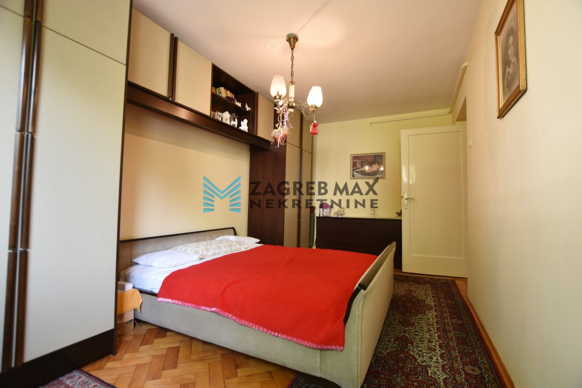 Zagreb - ČRNOMEREC Ugodan 2soban stan 54 m2, prizemlje, mirno okruženje, spremište, BEZ PROVIZIJE