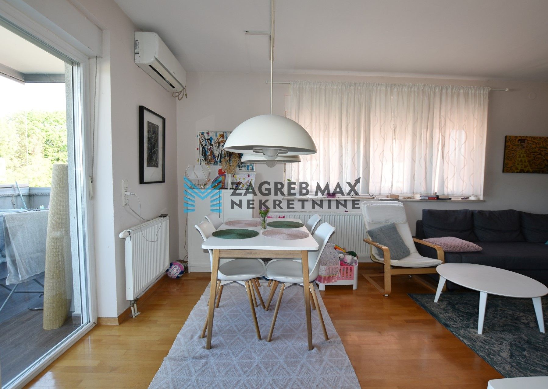 Zagreb - KAJZERICA Moderan 3soban stan 73 m2, parking, 3. kat, spremište, odlična lokacija, loggia