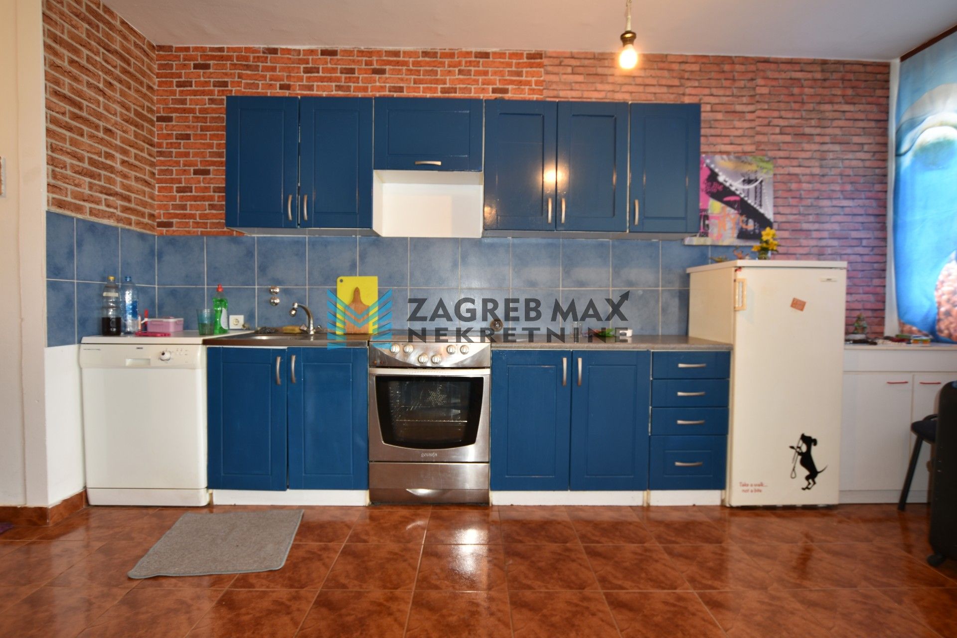 Zagreb - TRAVNO Ugodan 1soban stan 40 m2, 10. kat, mirno okruženje, spremište, BEZ PROVIZIJE