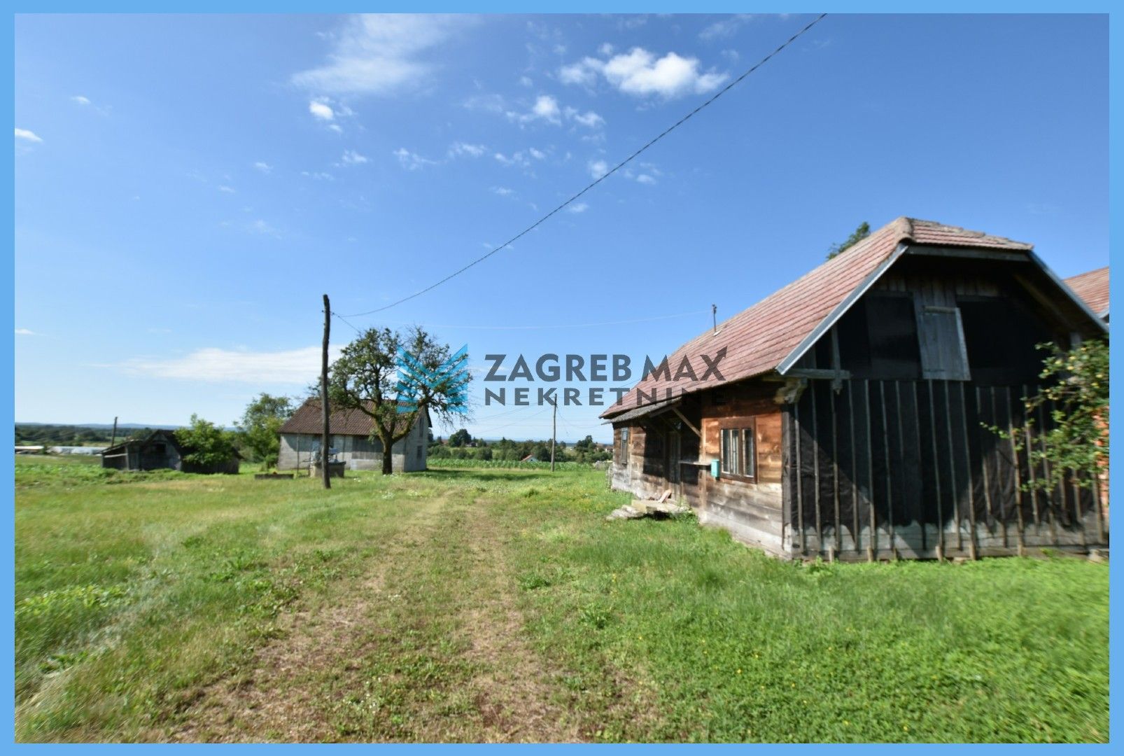 Zagreb - BRATINA Stara obiteljska kuća za renovaciju 70 m2, zemljište 1915 m2, mirno okruženje