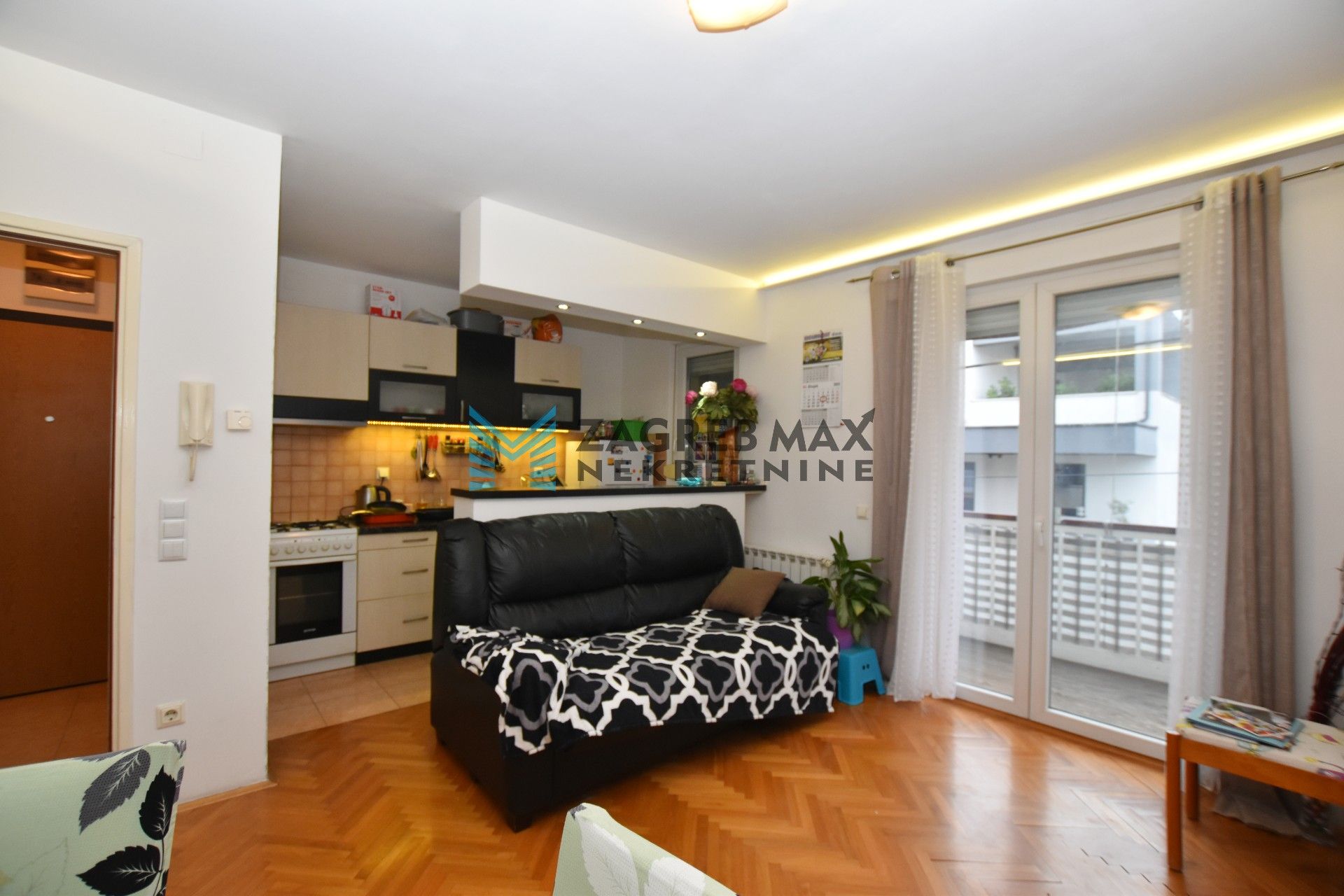 Zagreb - MALEŠNICA Ugodan 2soban stan 38 m2 + parking, 1. kat, balkon, spremište