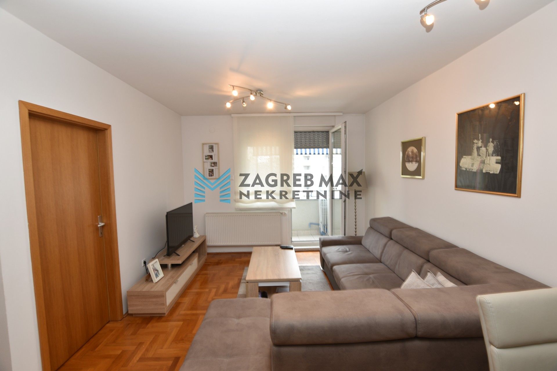 Zagreb - ŠPANSKO Moderan 2soban stan 48 m2, 4. kat, odlična lokacija, loggia