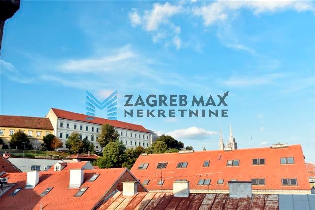 Zagreb - ILICA Strogi centar, luksuzan 2soban stan 52 m2, 4. kat, mirna lokacija, lift, BEZ PROVIZIJE