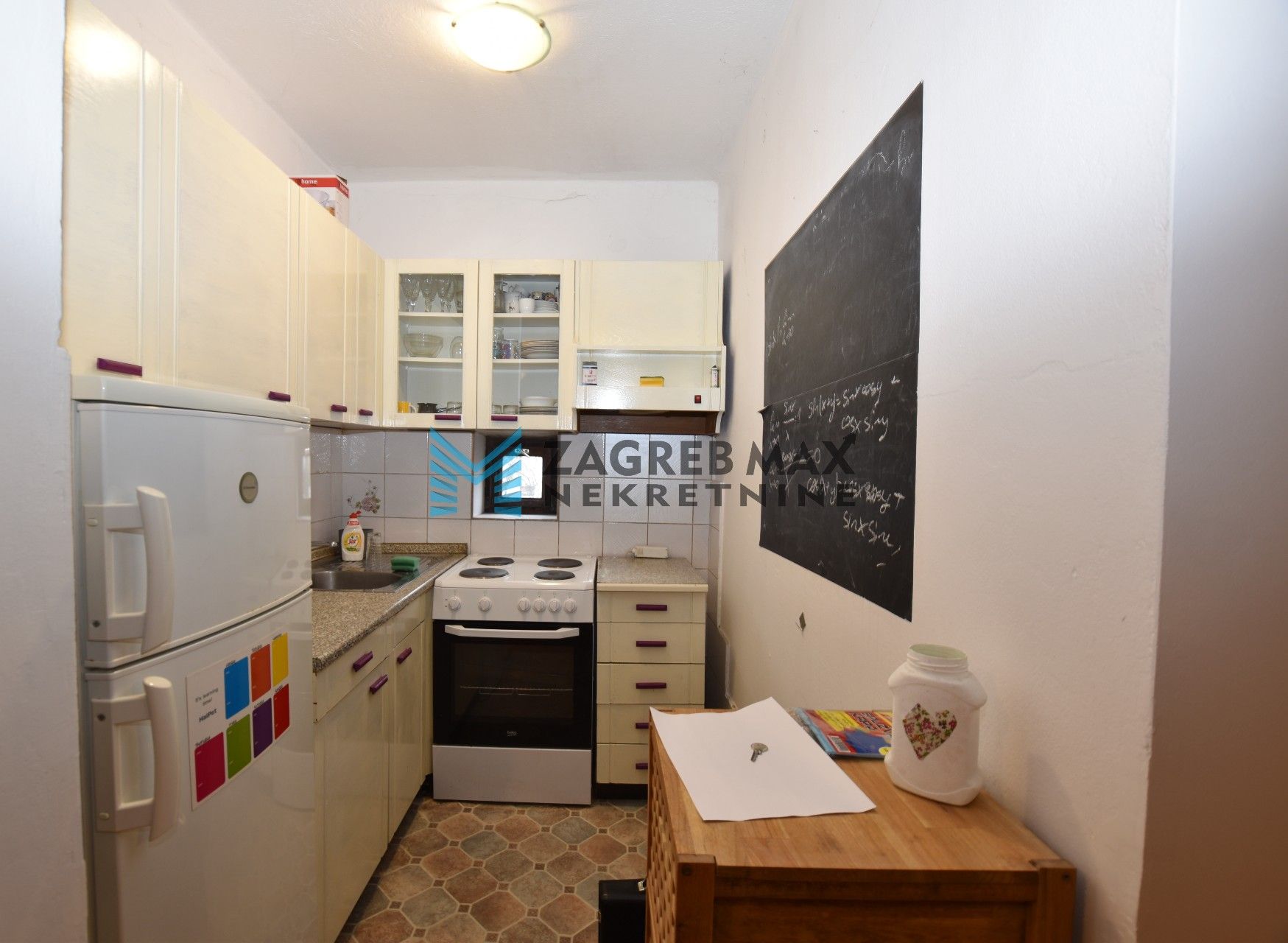 Zagreb - SREDNJACI Ugodan 2soban stan 36 m2, 1. kat, mirno okruženje, balkon