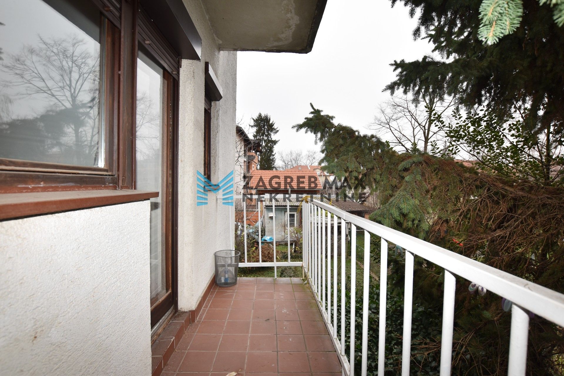 Zagreb - SREDNJACI Ugodan 2soban stan 36 m2, 1. kat, mirno okruženje, balkon