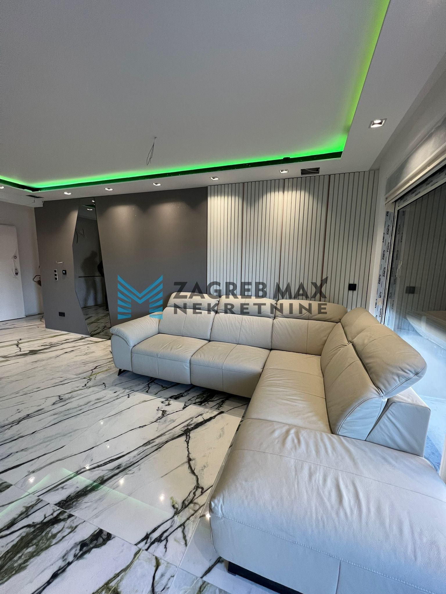 Zagreb - TROGIR Luksuzan 3soban apartman 77 m2, novogradnja, loggia, balkon, parking