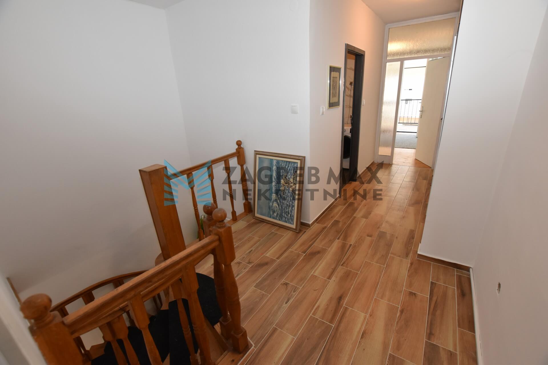 Zagreb - Siget - moderan dvoetažan stan