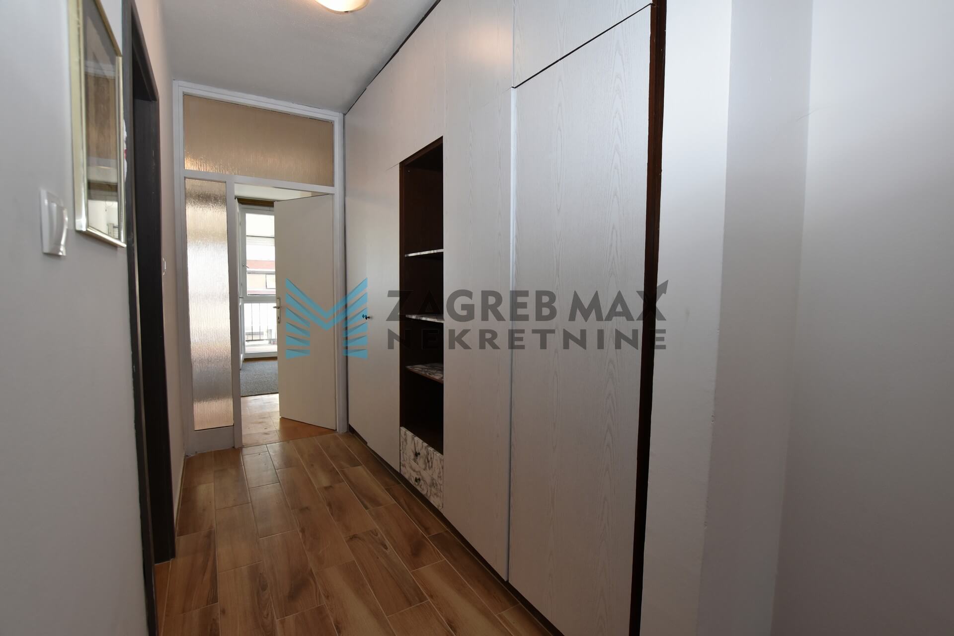 Zagreb - Siget - moderan dvoetažan stan