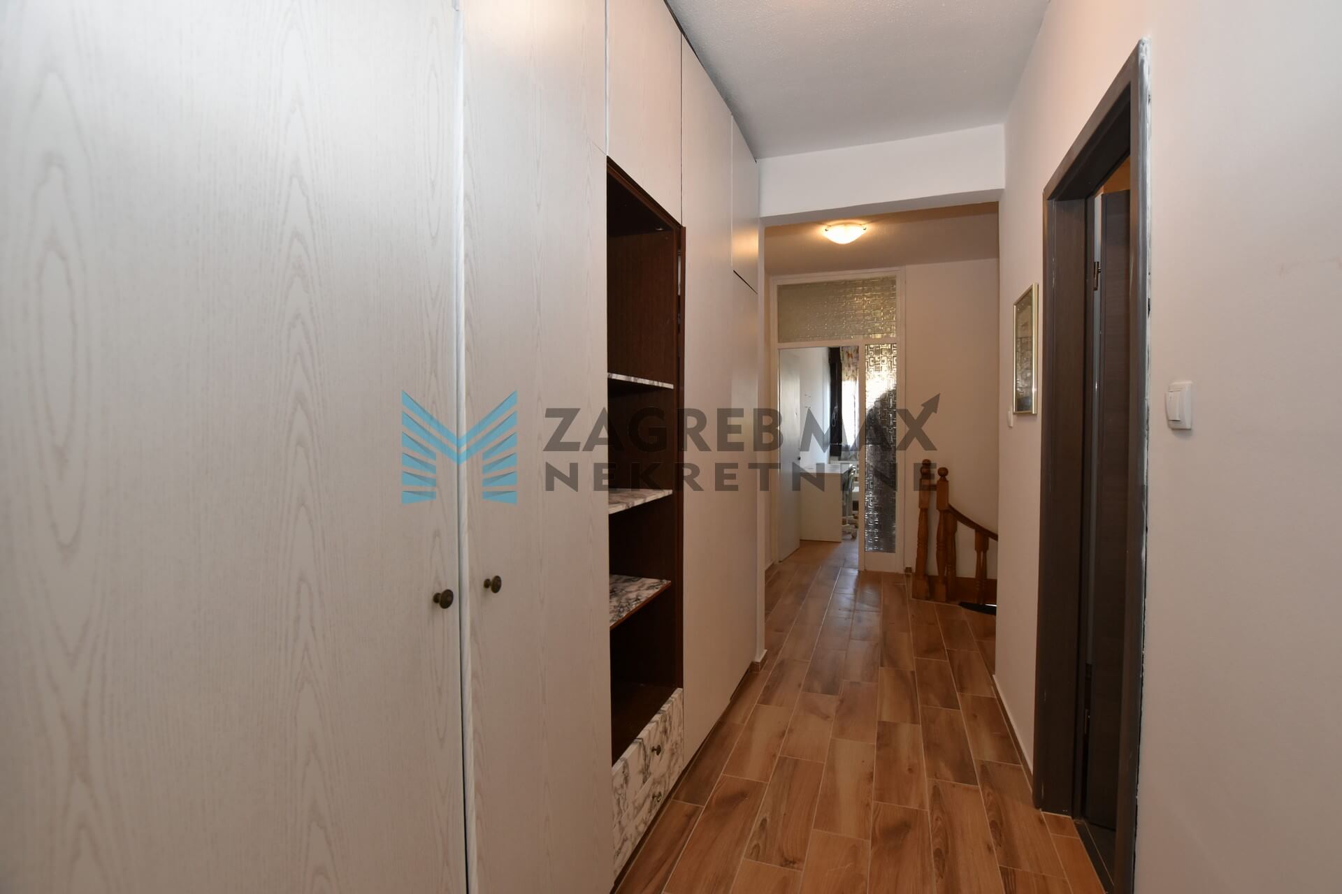 Zagreb - Siget - moderan dvoetažan stan