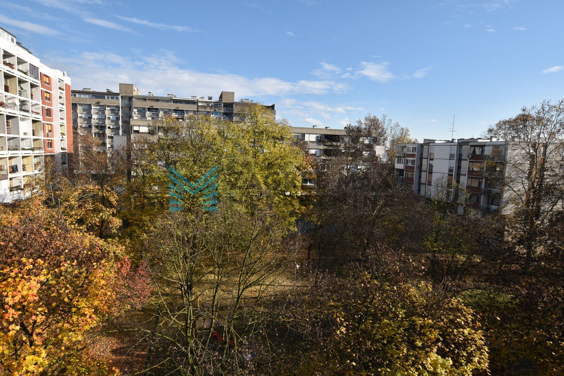 Zagreb - Siget - moderan dvoetažan stan