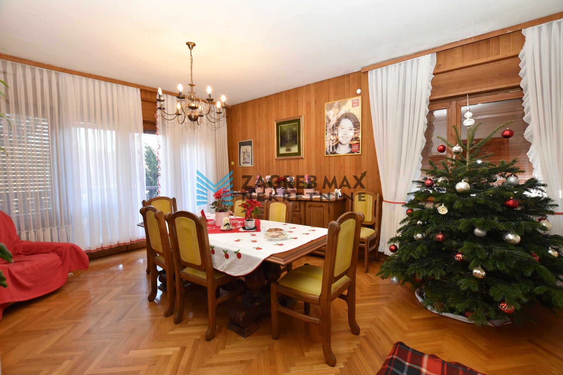 Zagreb - GUPČEVA ZVIJEZDA Obiteljska kuća 480 m2, 3 odvojena stana, zemljište 720 m2, odlična lokacija