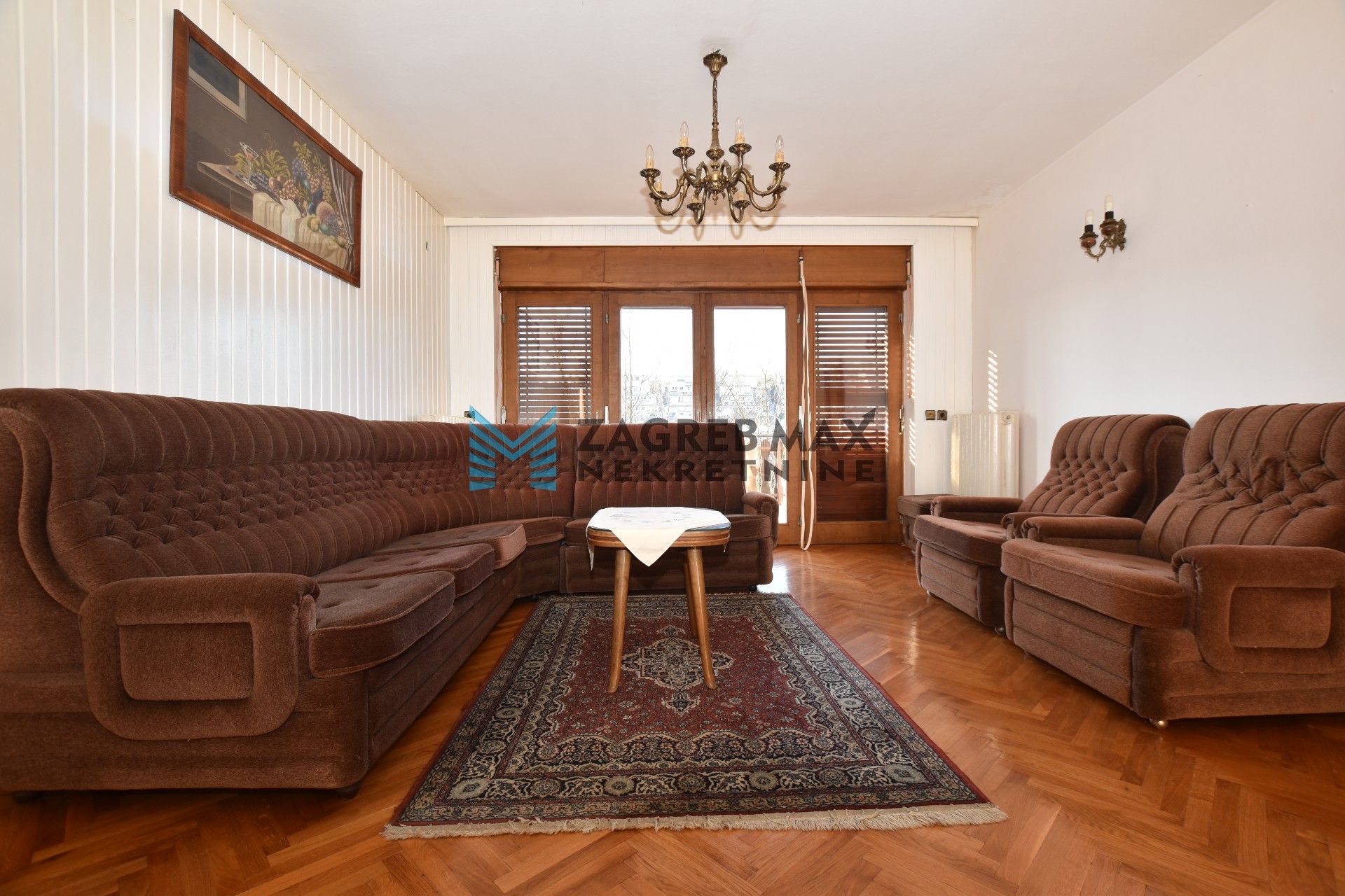 Zagreb - NAJAM - GUPČEVA ZVIJEZDA Prostran 3soban stan 130 m2, prizemlje, terasa, parking, BEZ PROVIZIJE