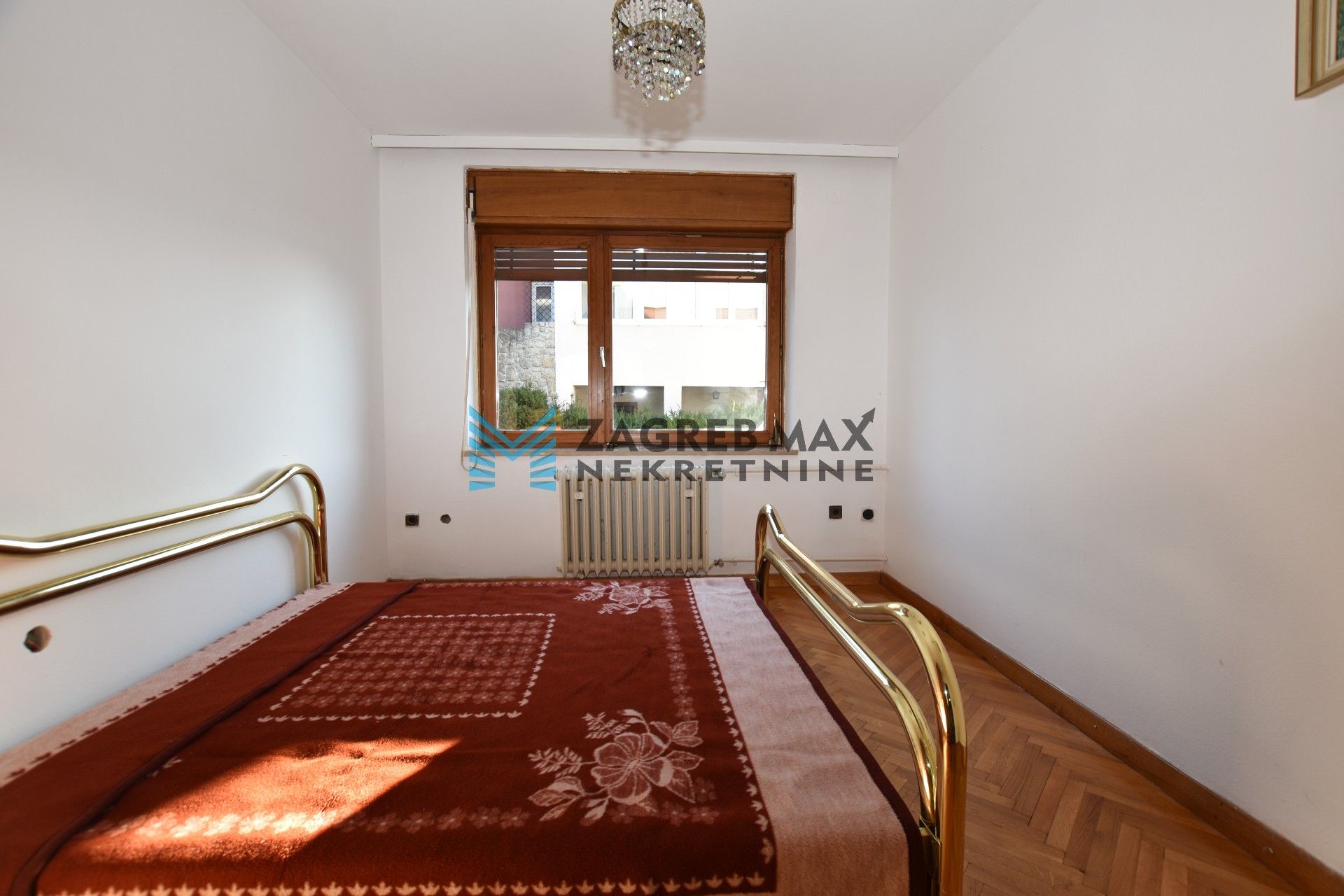 Zagreb - NAJAM - GUPČEVA ZVIJEZDA Prostran 3soban stan 130 m2, prizemlje, terasa, parking, BEZ PROVIZIJE